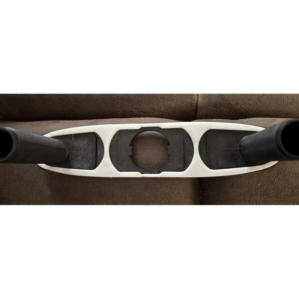 Delta‎ Signature Kitchen Faucet Matte Black 470-BL-DST Mounting Plate Only
